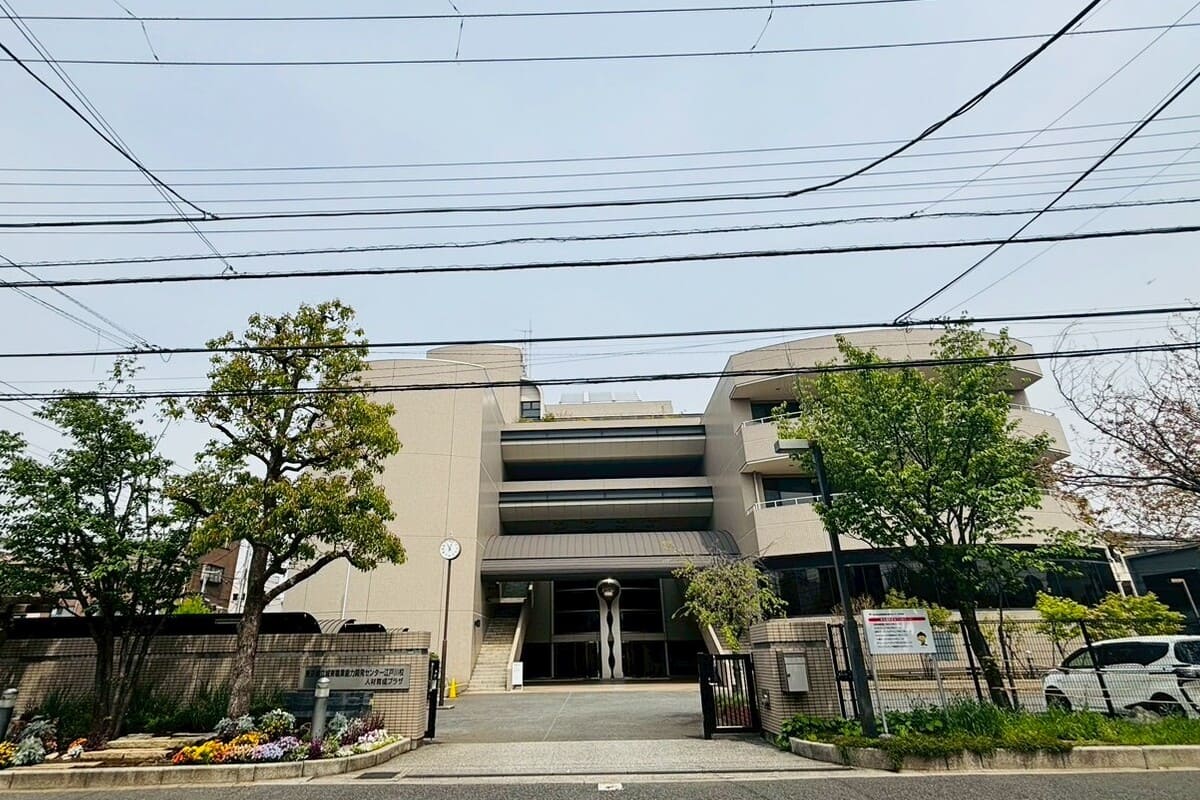 基本原理は、虫眼鏡?