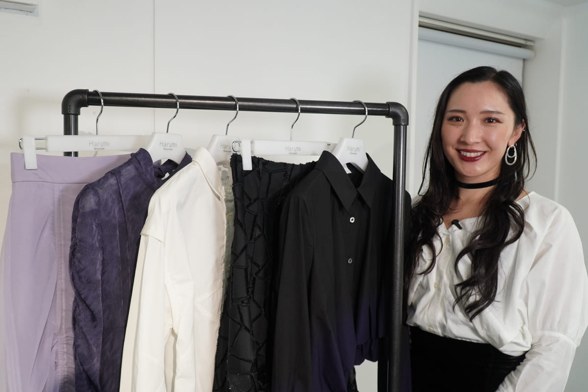 着る人が、新しい価値を発見するような服づくりをめざして